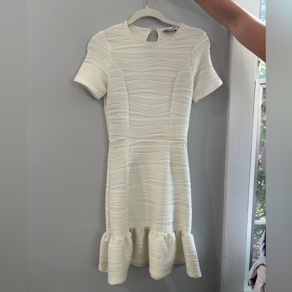Opening Ceremony Lotus Dropped Ruffle Hem Dress Bodycon Sheath White Brand New